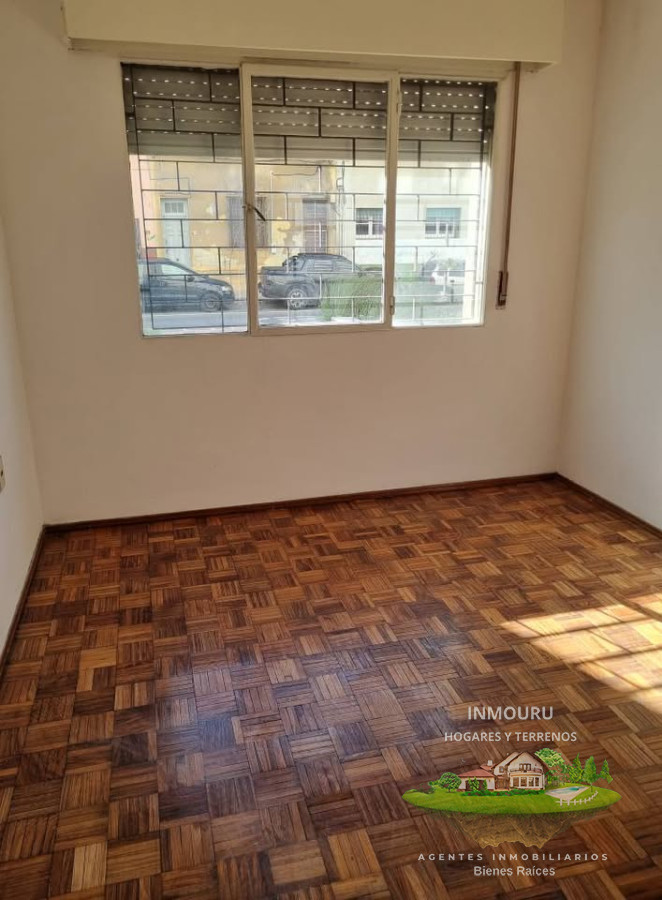 Apartamento ID.1749 - Alquilo Lindo Apto en la Ciudad Vieja