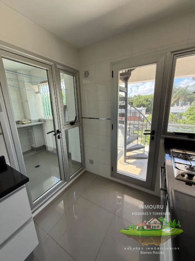 Apartamento ID.1375 - Alquiler de Penthouse en Buceo