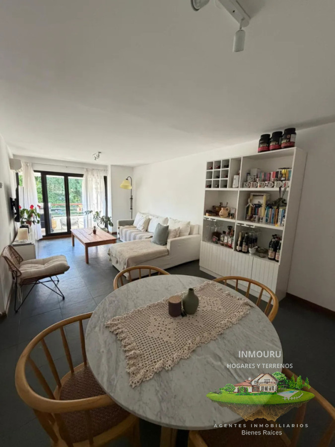 Apartamento ID.2719 - Alquiler de Hermoso Apartamento en Barra de Carrasco Frente a Rambla Costanera.