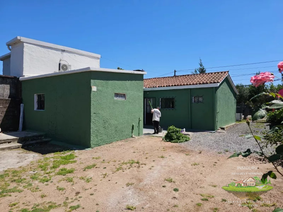 Apartamento ID.444 - Alquiler de casa de 2 dormitorios en las Piedras entrada para camiones 