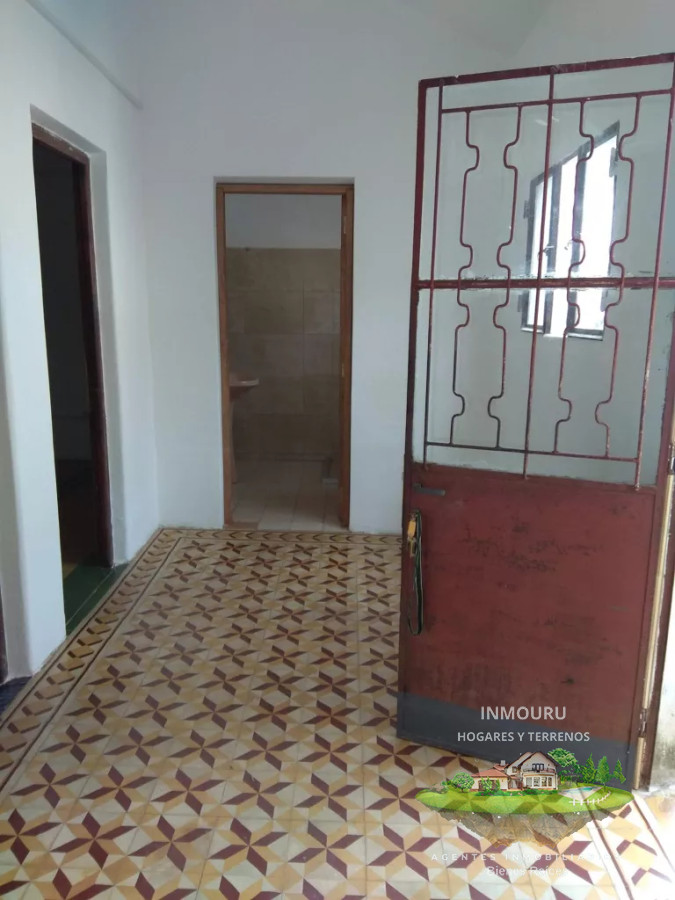 Apartamento ID.444 - Alquiler de casa de 2 dormitorios en las Piedras entrada para camiones 
