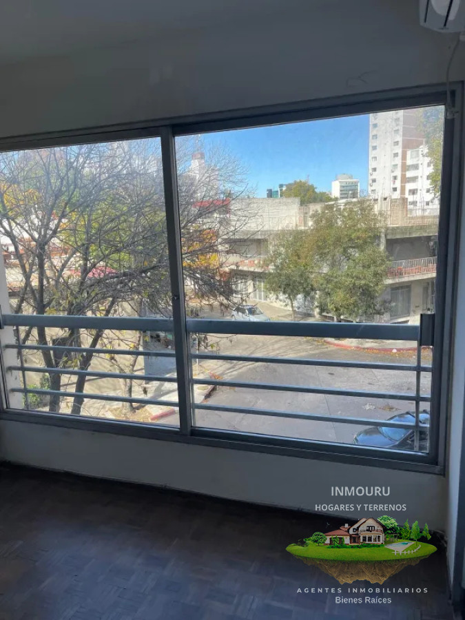 Apartamento ID.883 - Alquiler de apartamento en Tres Cruces 2 dormitorios