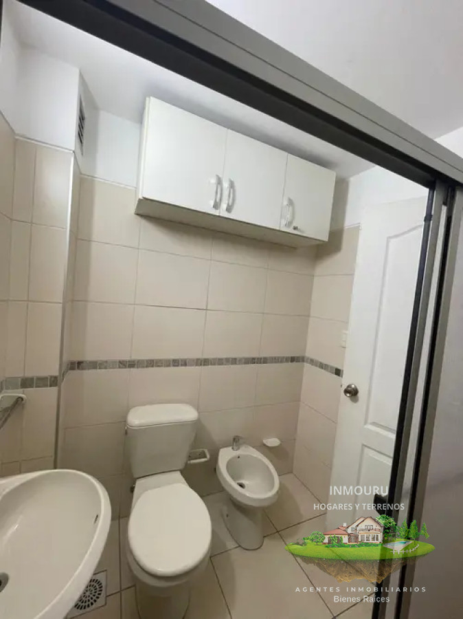Apartamento ID.602 - Alquiler de apartamento 1 dormitorio en el centro con cochera