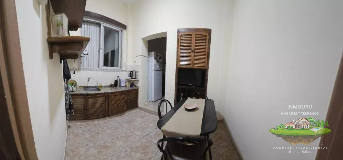 Apartamento ID.2895 - Venta Amplio Apartamento en Pleno Centro