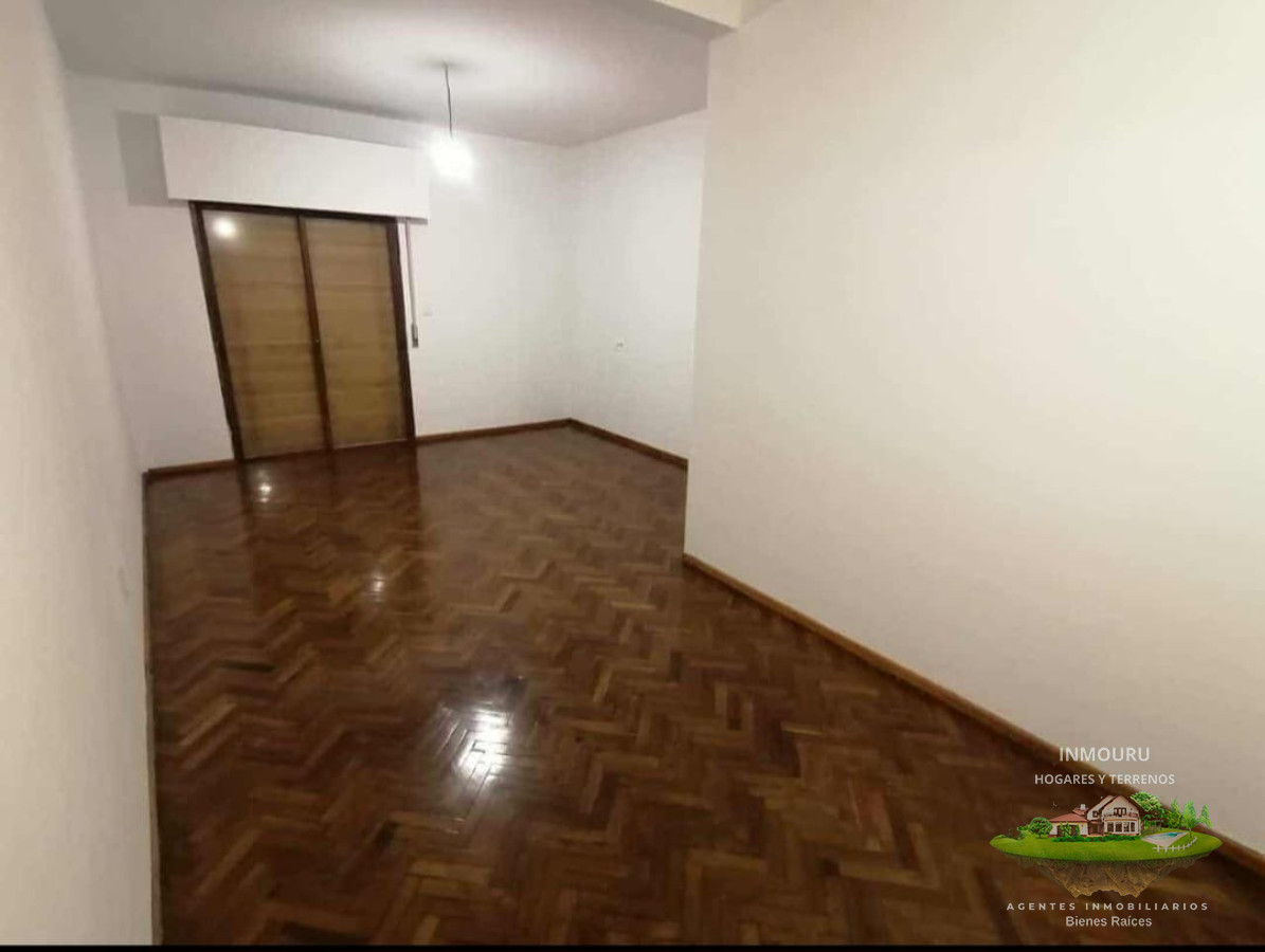 Apartamento ID.1296 - Alquiler de Apartamento en Cordón Sur