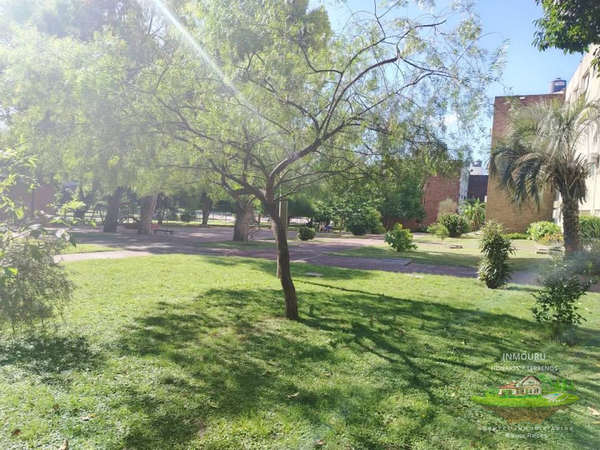 Apartamento ID.436 - Se vende Lindo y hermoso Apto en Complejo frente al Antel Arena