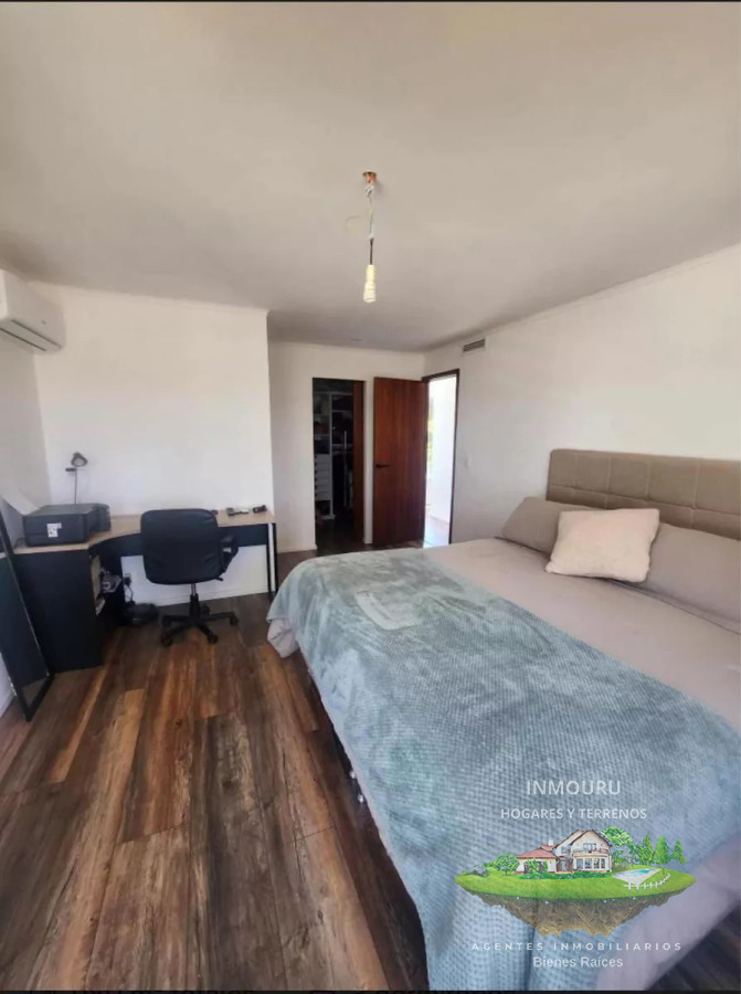 Casa ID.319 - VENTA DE PROPIEDAD 2 CASAS EN 1 CON PISCINA Y VISTA AL MAR ,EN ATLANTIDA SUR - RAMBLA , UBICADA A 50m DE LA PLAYA  