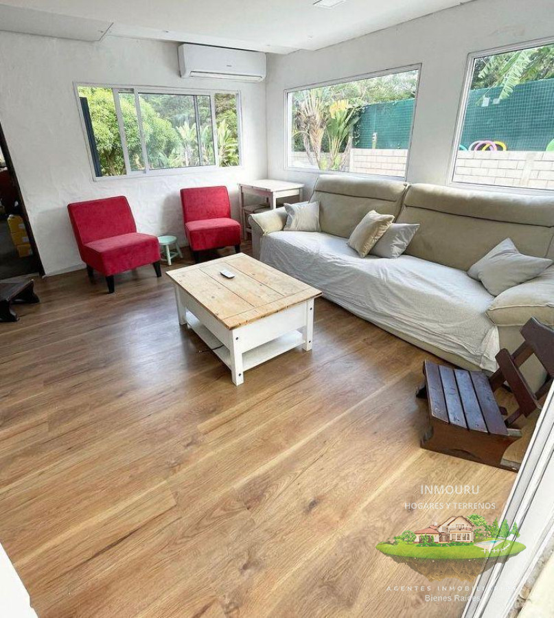 Casa ID.319 - VENTA DE PROPIEDAD 2 CASAS EN 1 CON PISCINA Y VISTA AL MAR ,EN ATLANTIDA SUR - RAMBLA , UBICADA A 50m DE LA PLAYA  