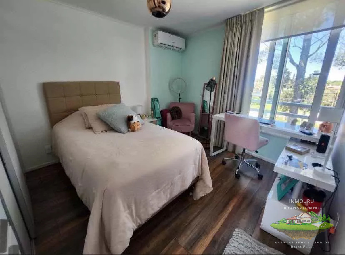 Casa ID.319 - VENTA DE PROPIEDAD 2 CASAS EN 1 CON PISCINA Y VISTA AL MAR ,EN ATLANTIDA SUR - RAMBLA , UBICADA A 50m DE LA PLAYA  