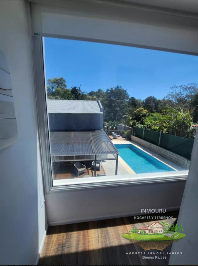 Casa ID.319 - VENTA DE PROPIEDAD 2 CASAS EN 1 CON PISCINA Y VISTA AL MAR ,EN ATLANTIDA SUR - RAMBLA , UBICADA A 50m DE LA PLAYA  