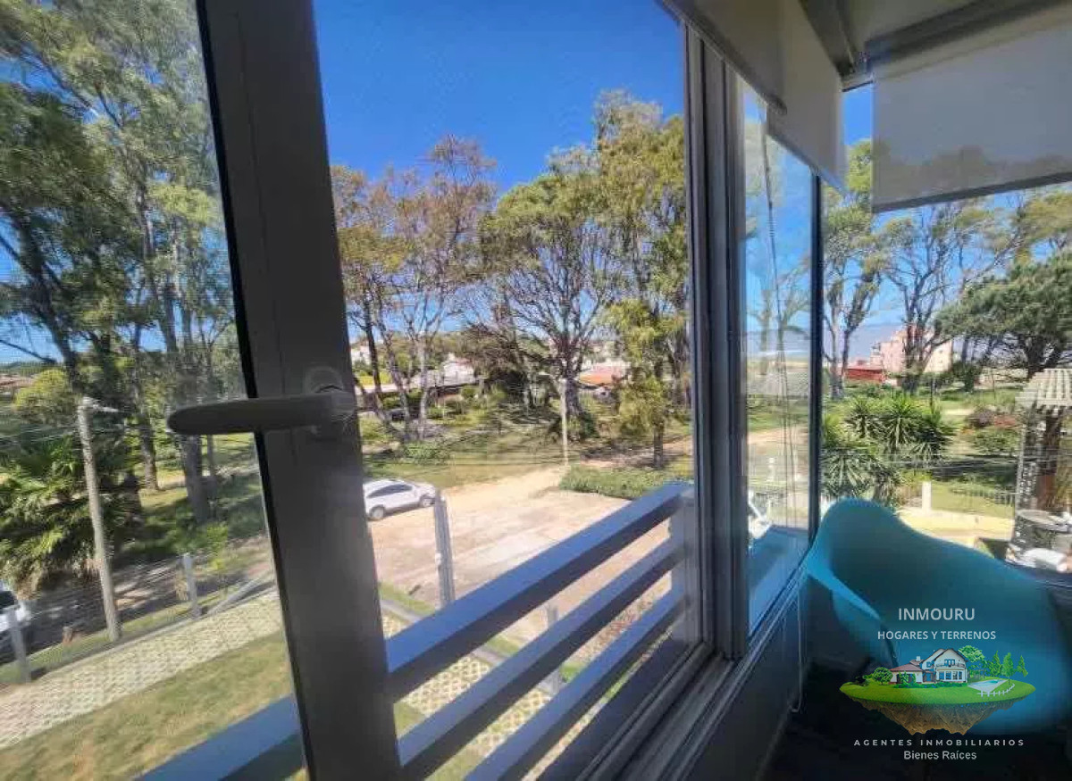 Casa ID.319 - VENTA DE PROPIEDAD 2 CASAS EN 1 CON PISCINA Y VISTA AL MAR ,EN ATLANTIDA SUR - RAMBLA , UBICADA A 50m DE LA PLAYA  