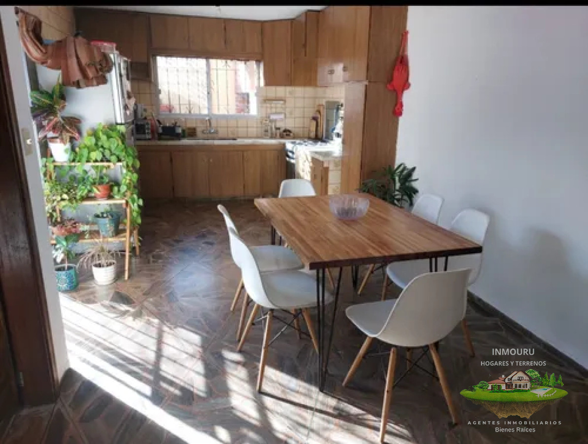 Casa ID.1800 - VENTA de CASA en JACINTO VERA
