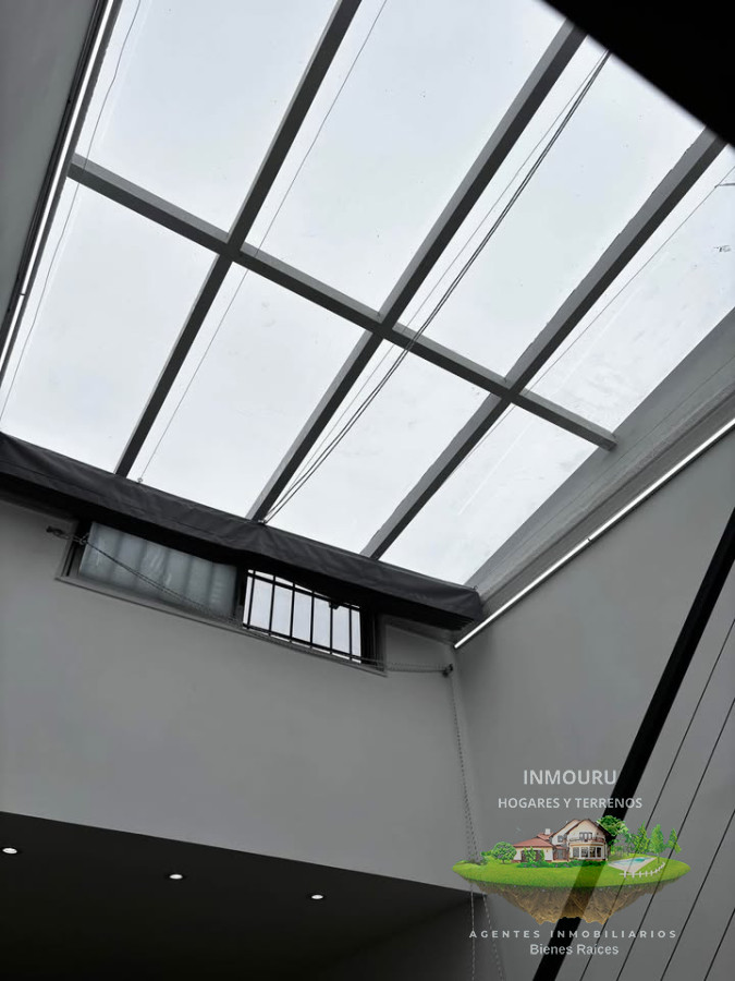 Casa ID.242 -  En Venta hermosa casa de 3 dormitorios, totalmente remodelada