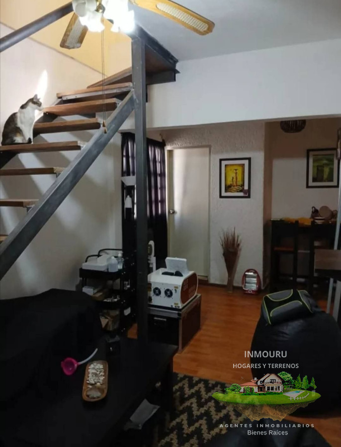 Casa ID.230 - Venta de casa familiar 3 dormitorios ,portal mas garaje ubicada en Cerrito de la Victoria