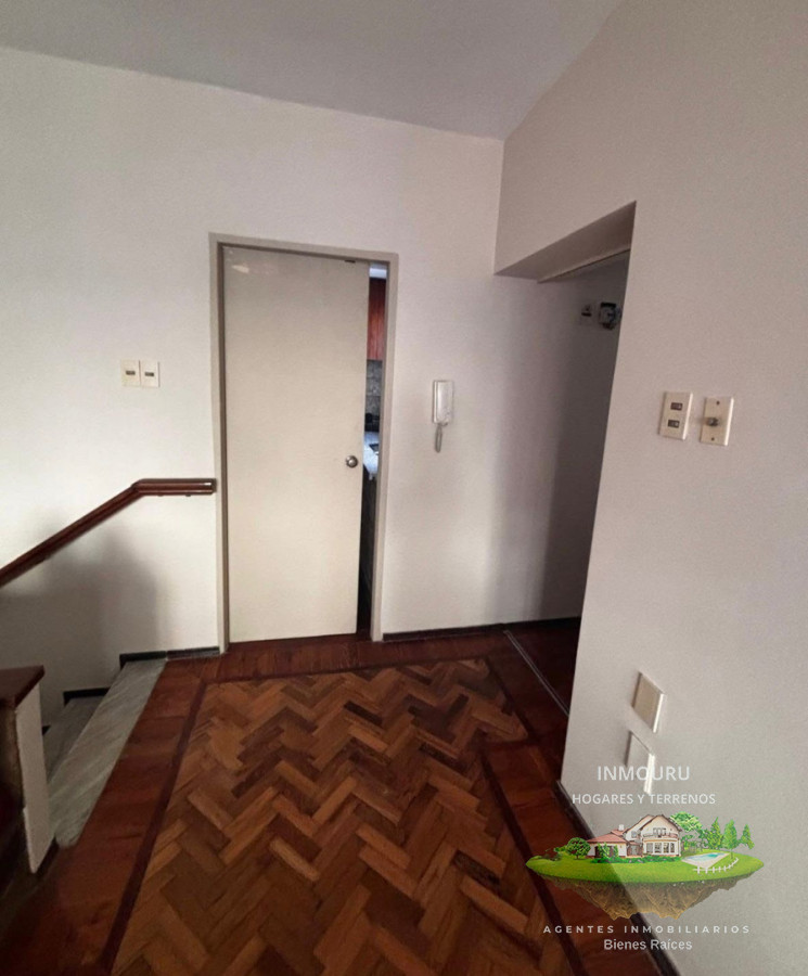 Casa ID.2379 - Se alquila Casa en Zona de Cordon 