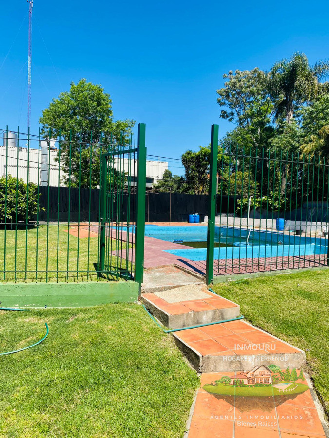 Casa ID.2007 - Alquilo Amplia y Casa Ideal para un Negocio en Atlántida  Sur