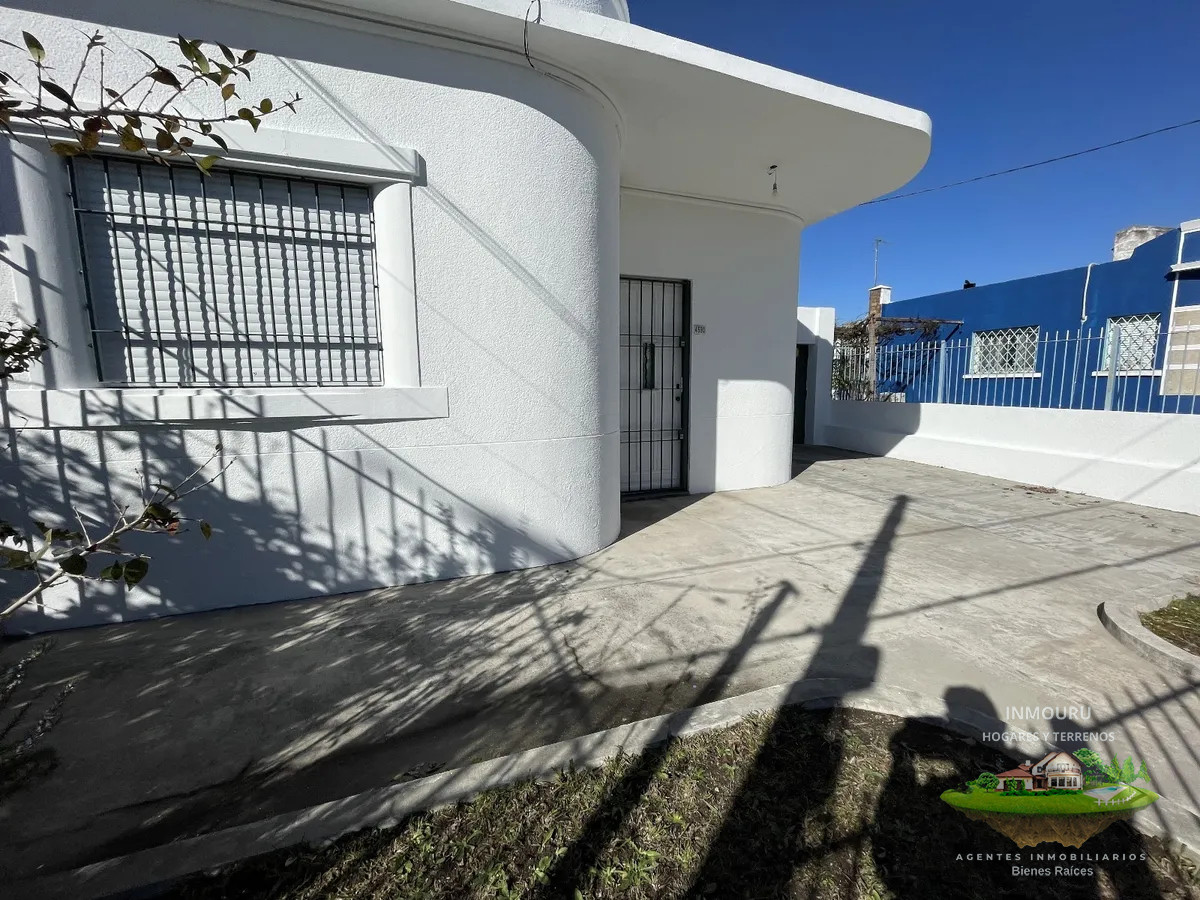 Casa ID.1230 - VENTA de casa en PEREZ CASTELLANO