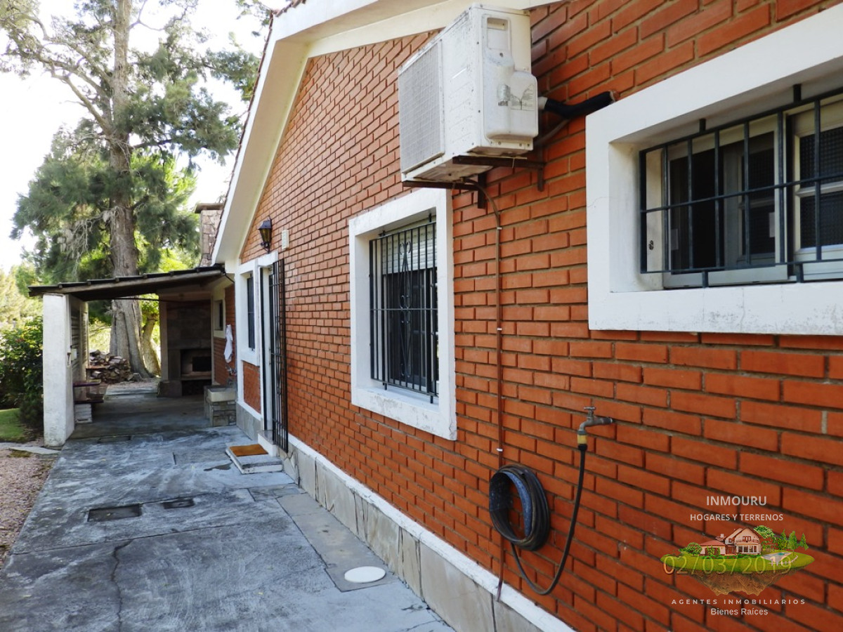 Casa ID.2042 - Venta de Amplia Casa en Progreso