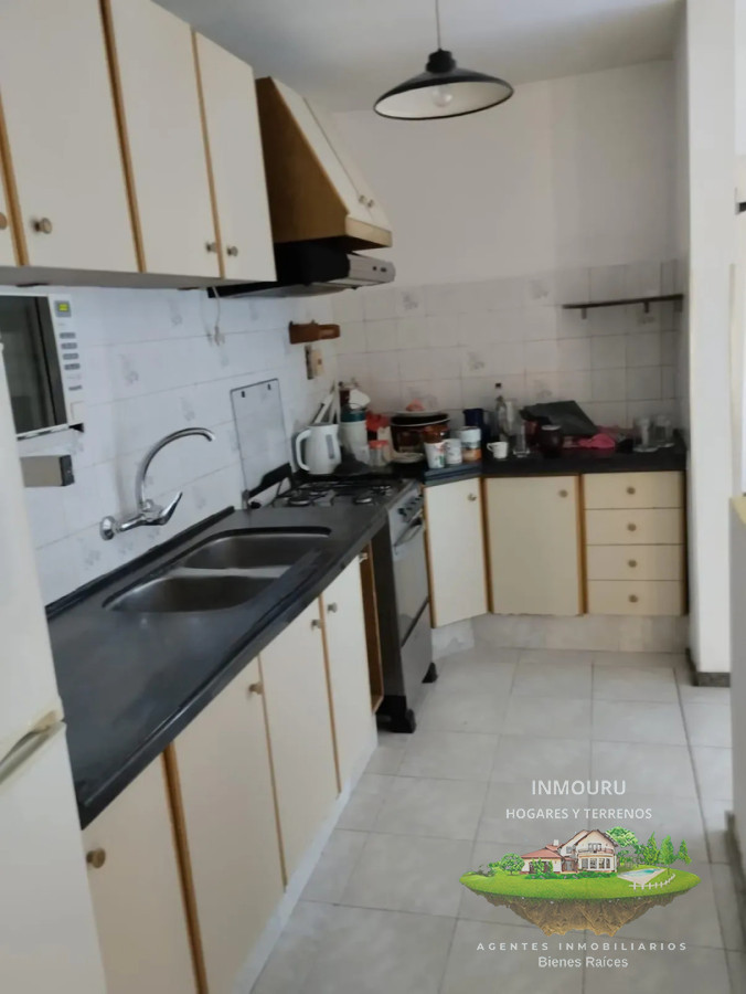 Casa ID.2689 - Alquiler de Casa en Barrio Jardines del Hipódromo 2 Dormitorios