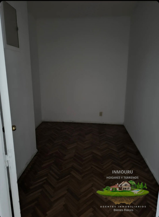 Casa ID.2624 - Se alquila CASA UNICAMENTE PARA OFICINAS Y EMPRESAS