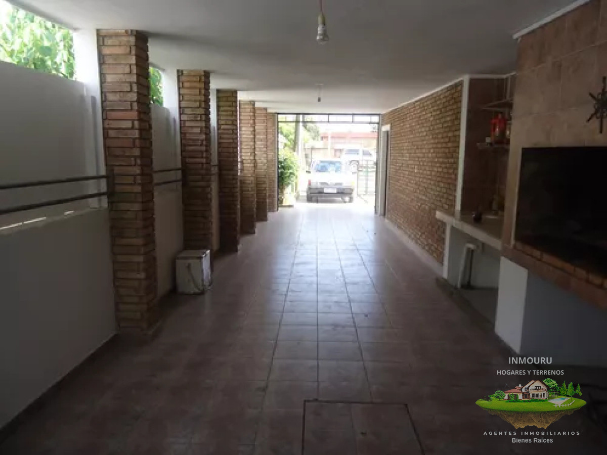 Casa ID.661 - Alquiler Casa de 3 dormitorios  En Solymar A 2 Cuadras De Rambla