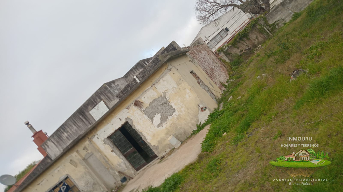 Casa ID.1358 - Venta de casa con amplio terreno en piedras blancas 