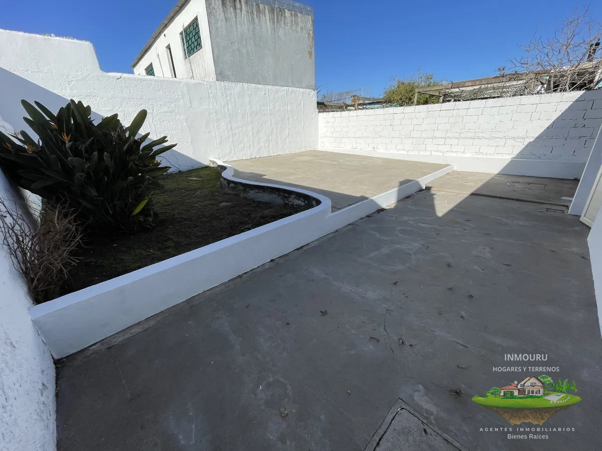 Casa ID.1230 - VENTA de casa en PEREZ CASTELLANO