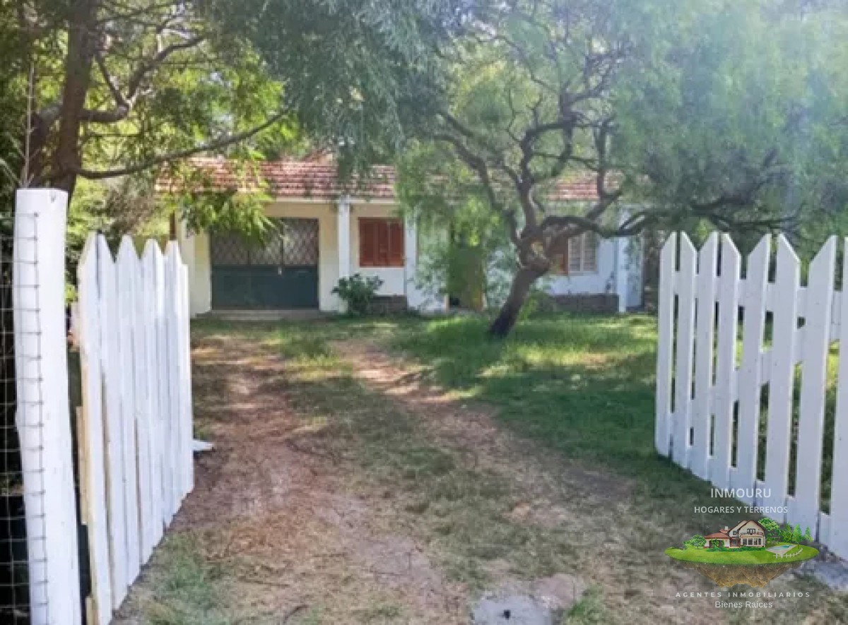 Casa ID.751 - Alquiler de Casa un dormitorio con amplio terreno en Parque del Plata 