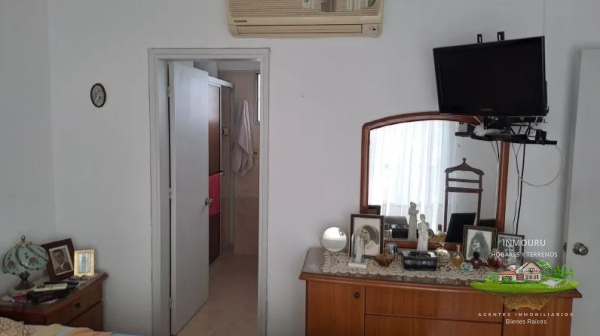 Casa ID.1124 - Se vende amplia casa en Cordón