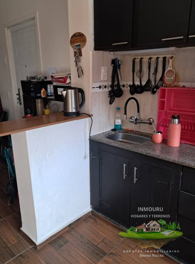 Casa ID.537 - Se Venden dos  Hermosas Casas en un mismo Padrón, en Peñarol