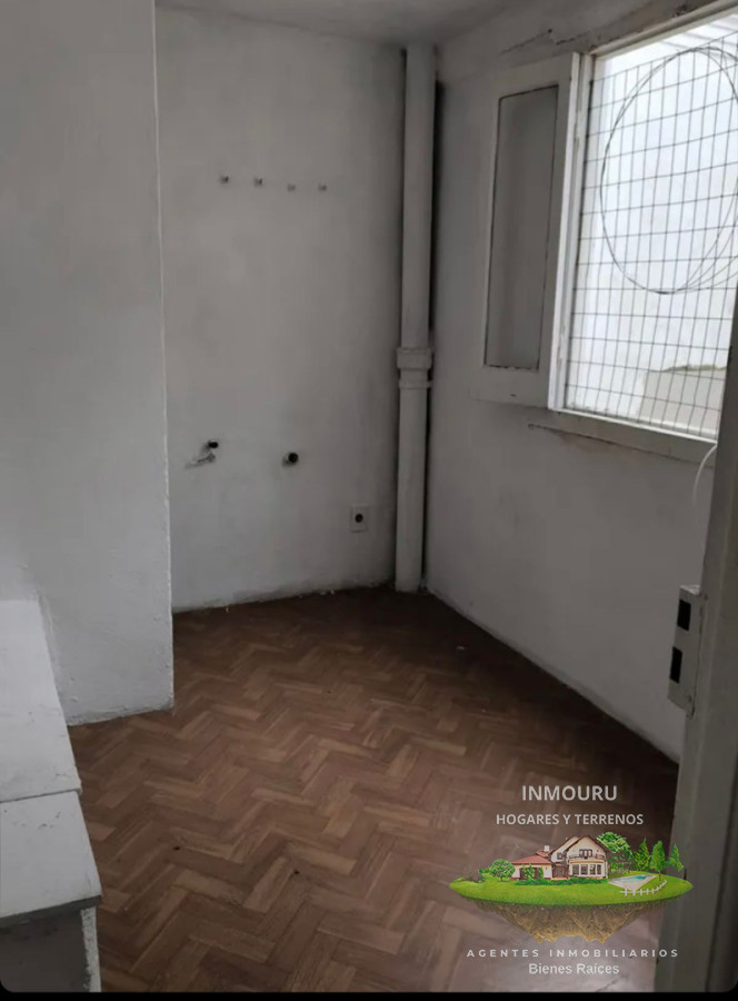 Casa ID.2624 - Se alquila CASA UNICAMENTE PARA OFICINAS Y EMPRESAS