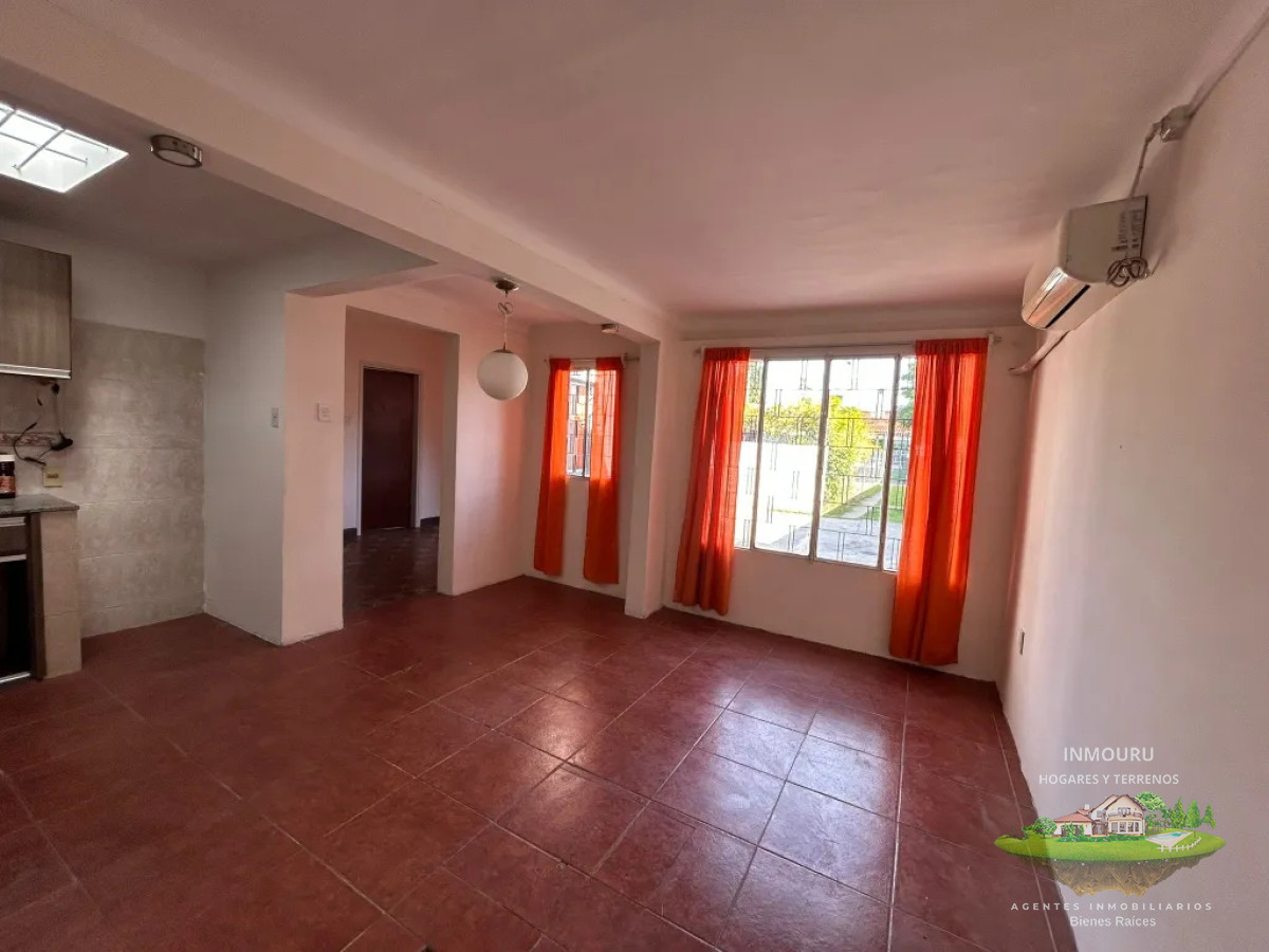 Casa ID.887 - VENTA de hermosa casa Ph al fondo de 2 dormitorios en barrio SAYAGO