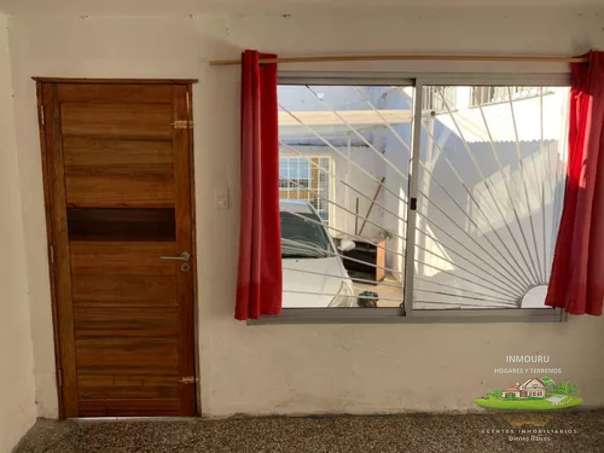 Casa ID.746 - Venta de Casa mas Apartamento en un mismo padrón Zona Cerro Casco Viejo