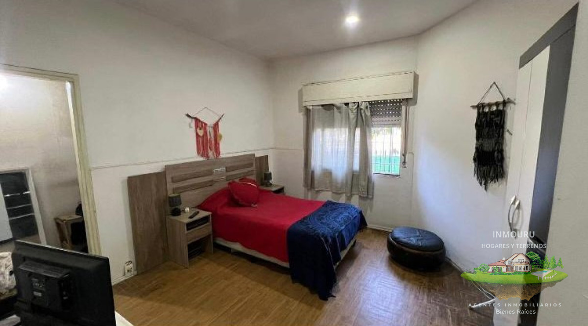 Casa ID.1968 - Venta 3 Propiedades en Mercado Modelo 4-5Dorm 4Baños
