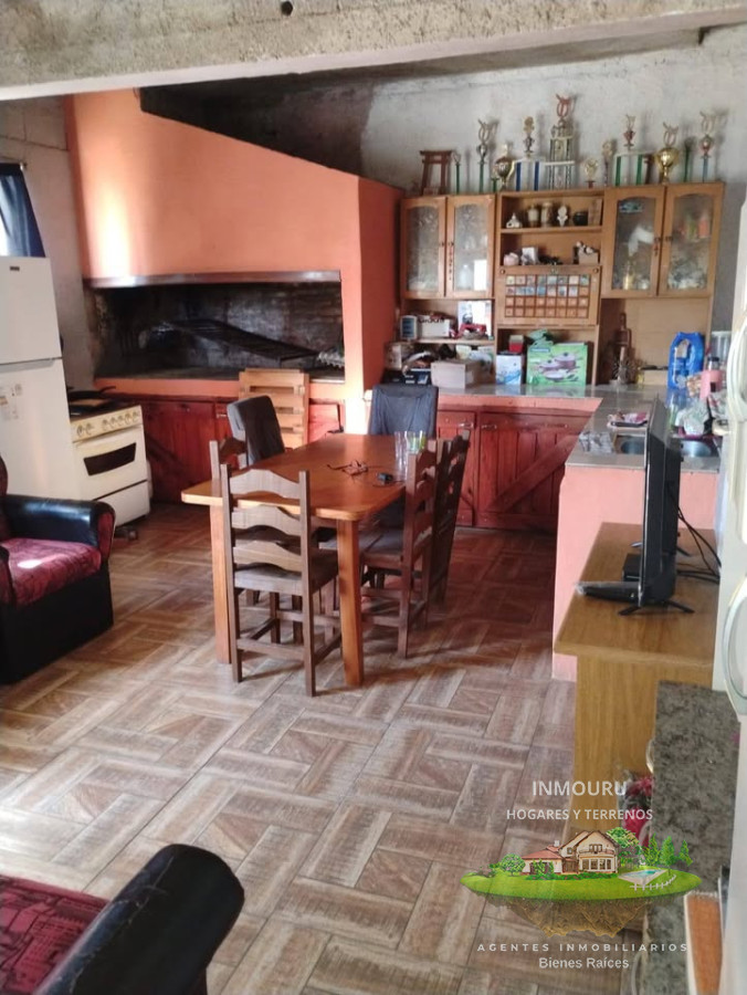 Casa ID.1263 - Venta de CASA de dos pisos en Progreso