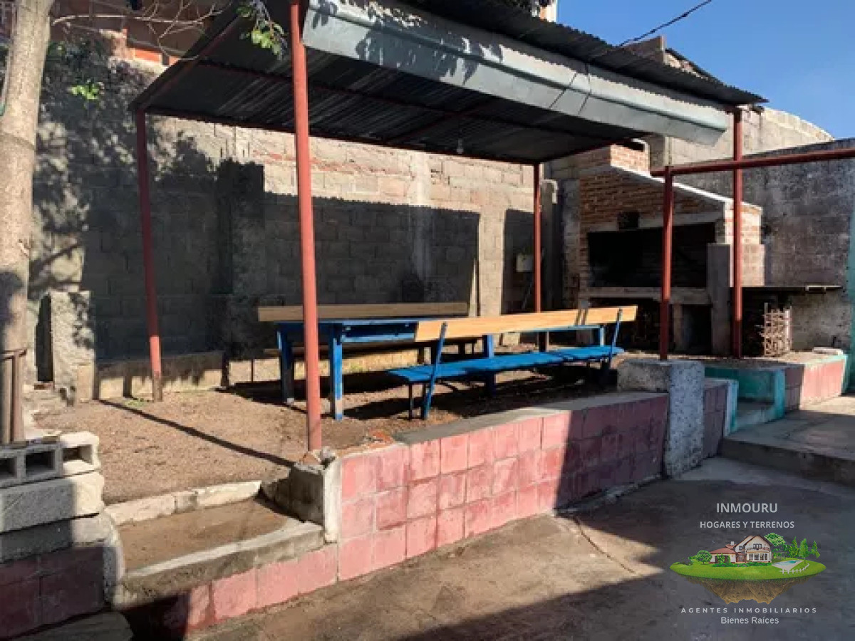 Casa ID.746 - Venta de Casa mas Apartamento en un mismo padrón Zona Cerro Casco Viejo