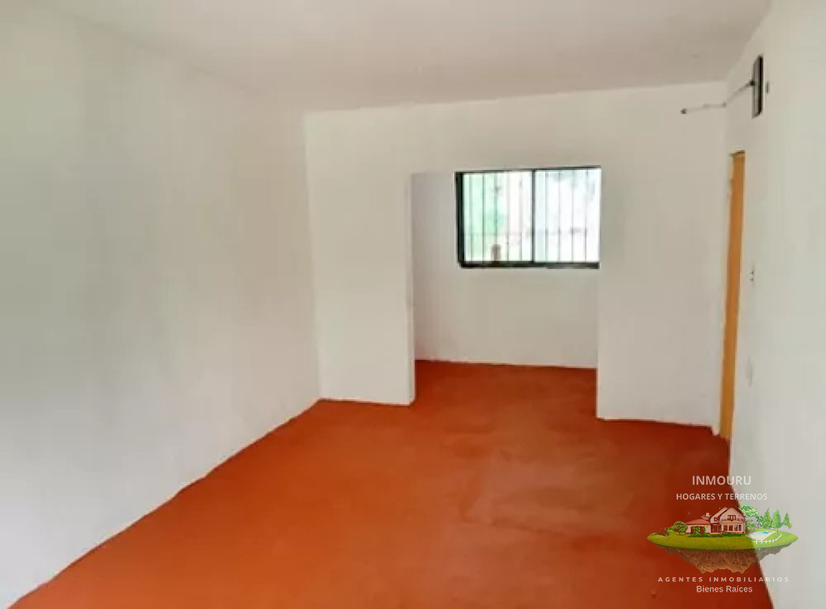 Casa ID.751 - Alquiler de Casa un dormitorio con amplio terreno en Parque del Plata 