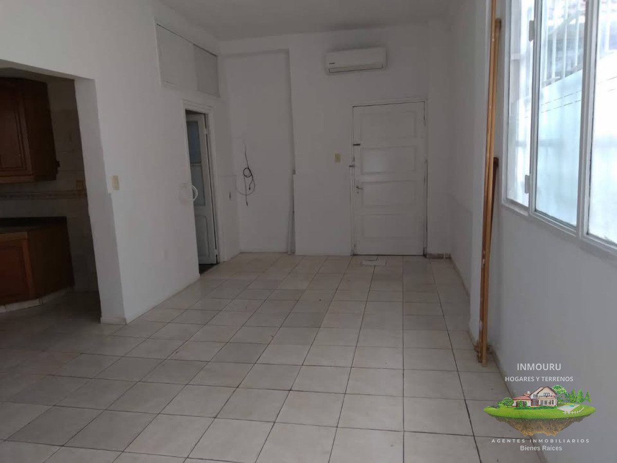 Casa ID.2245 - Alquilo Amplia Casa ubicada en Punta Carretas 