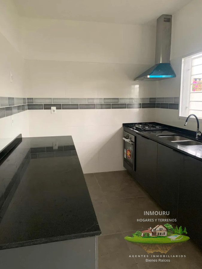 Casa ID.1225 - VENTA de casa en PARQUE CARRASCO (Canelones)