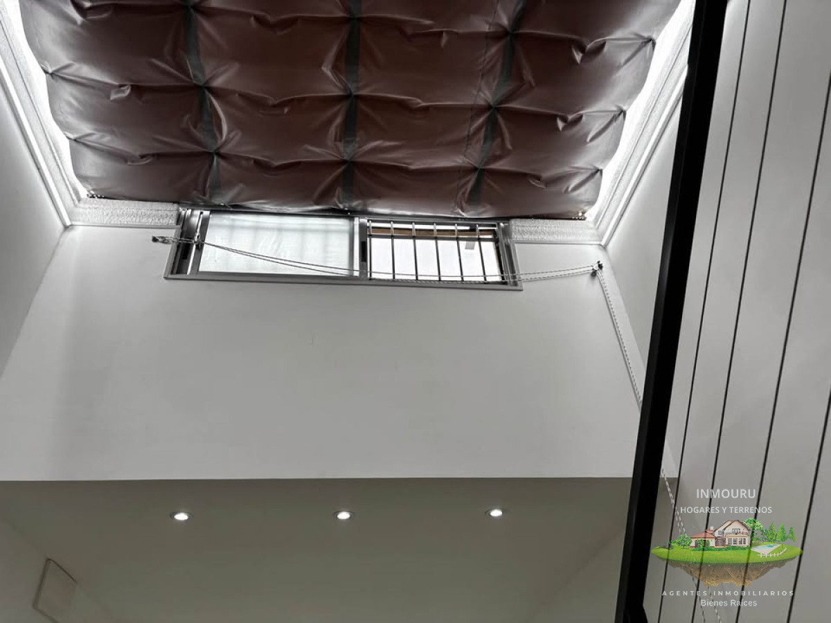 Casa ID.242 -  En Venta hermosa casa de 3 dormitorios, totalmente remodelada