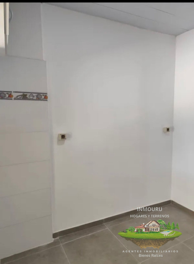 Casa ID.2567 - Se alquila casa en zona La Teja