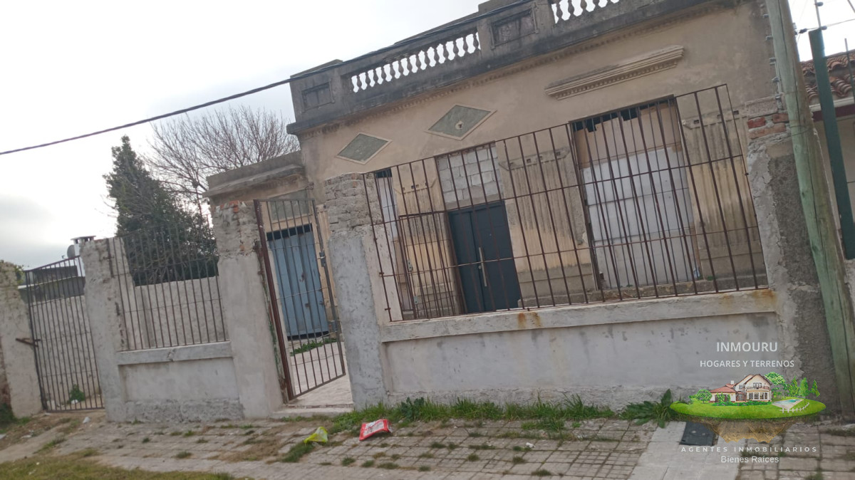 Casa ID.1406 - VENTA de casa de 3 dormitorios en LAS ACACIAS