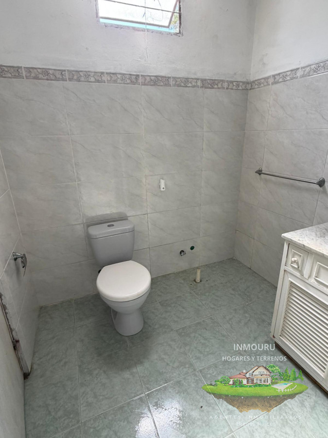 Casa ID.2227 - Alquilo Amplia hermosa casa ubicada en el cerro 