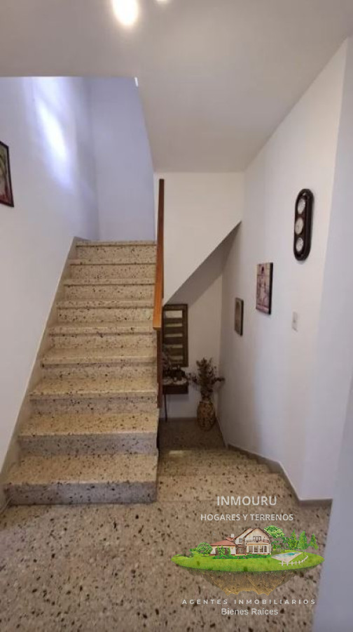 Casa ID.1124 - Se vende amplia casa en Cordón