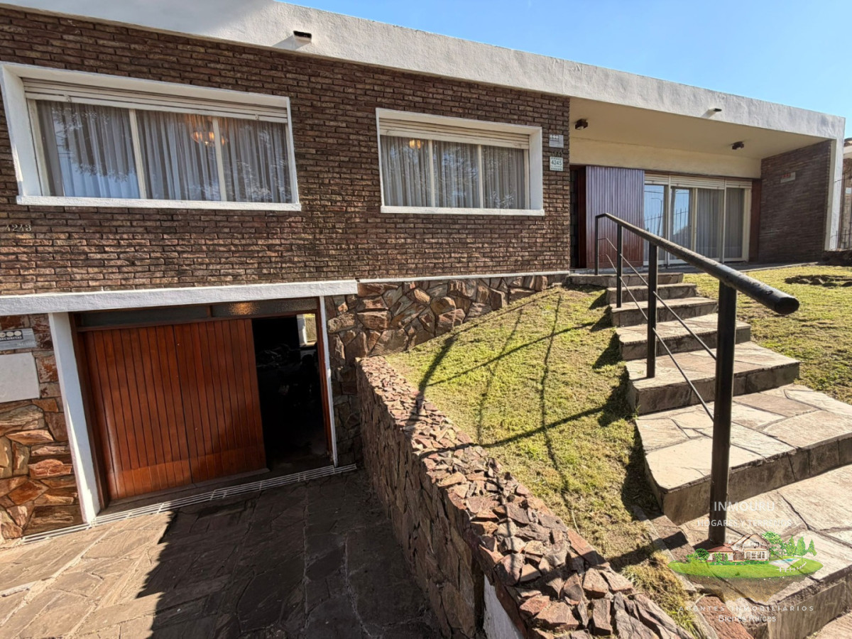 Casa ID.2906 - Venta de Casa a metros de Antel Arena