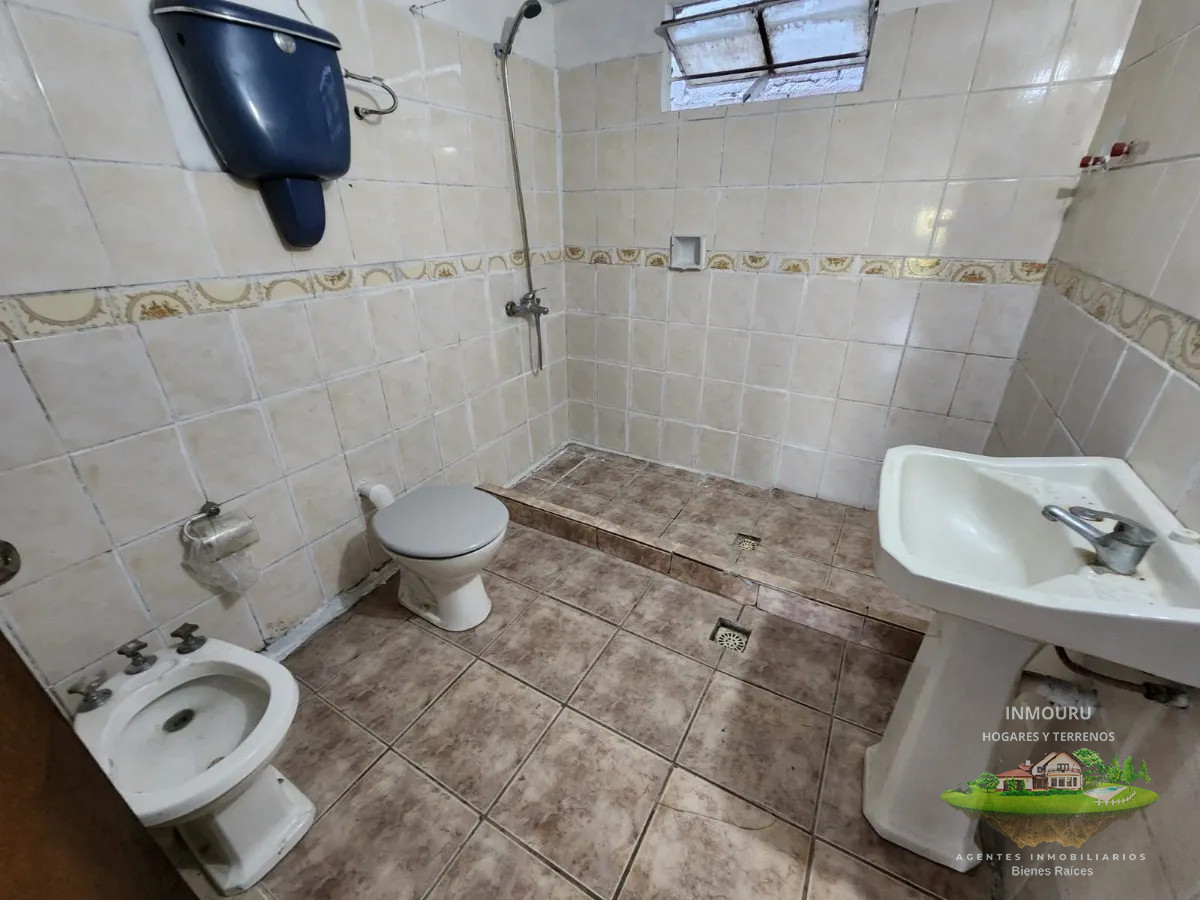 Casa ID.1117 - Casa en alquiler 2 dormitorios con cochera en Solymar 