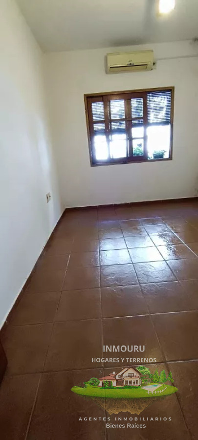 Casa ID.570 - VENTA de hermosa casa de 3 dormitorios en el departamento de San Jose