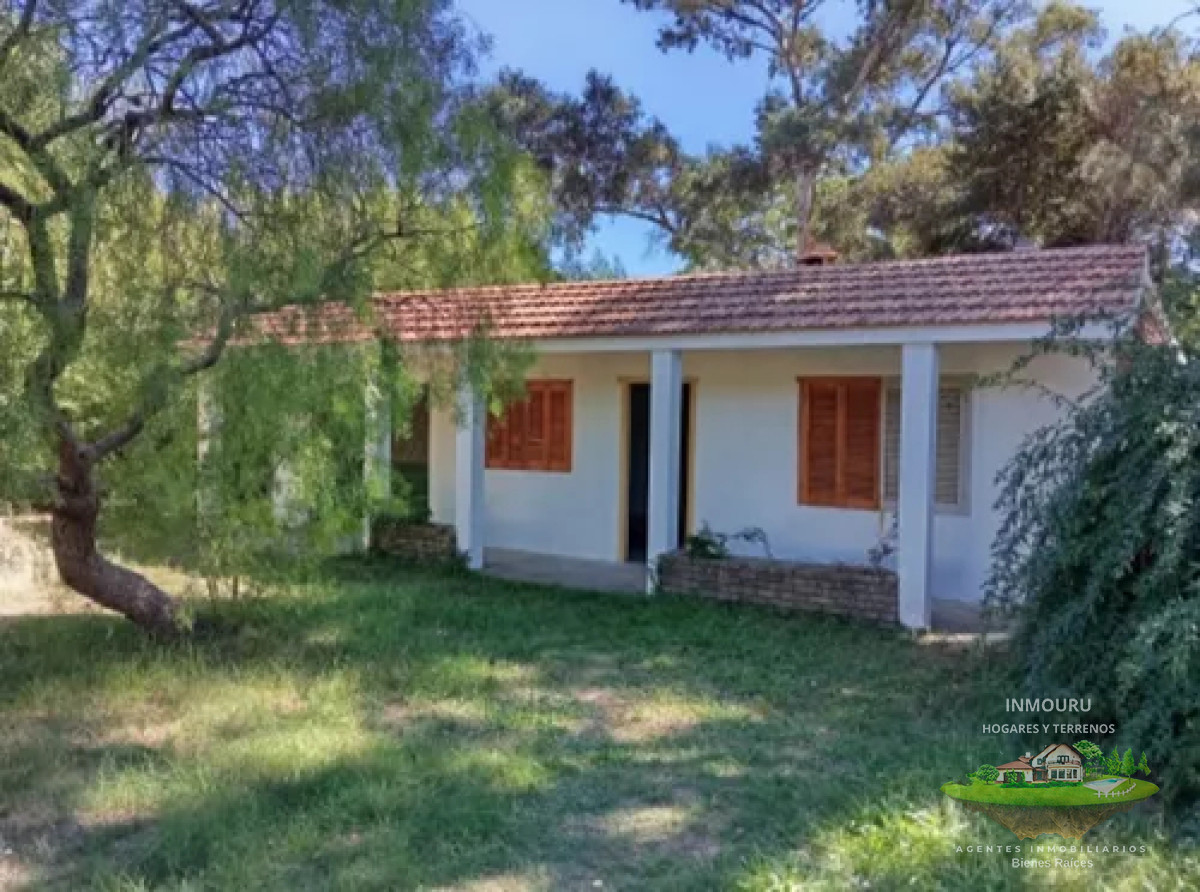Casa ID.751 - Alquiler de Casa un dormitorio con amplio terreno en Parque del Plata 