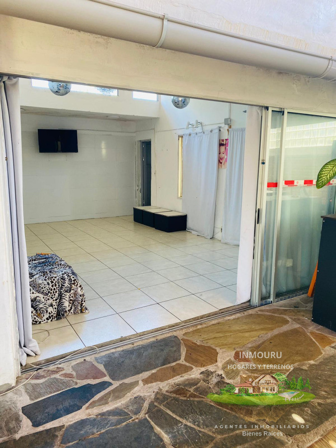Casa ID.2007 - Alquilo Amplia y Casa Ideal para un Negocio en Atlántida  Sur