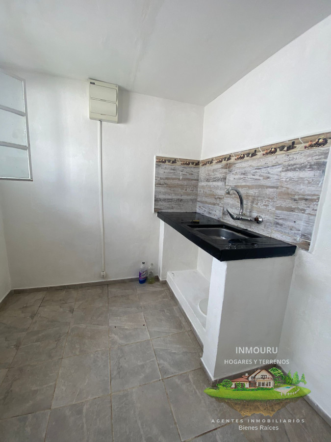 Casa ID.1083 - Alquiler en Abayuba